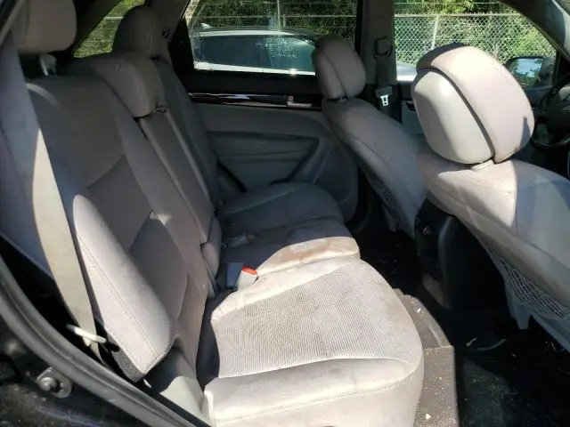 2015 KIA SORENTO LX  