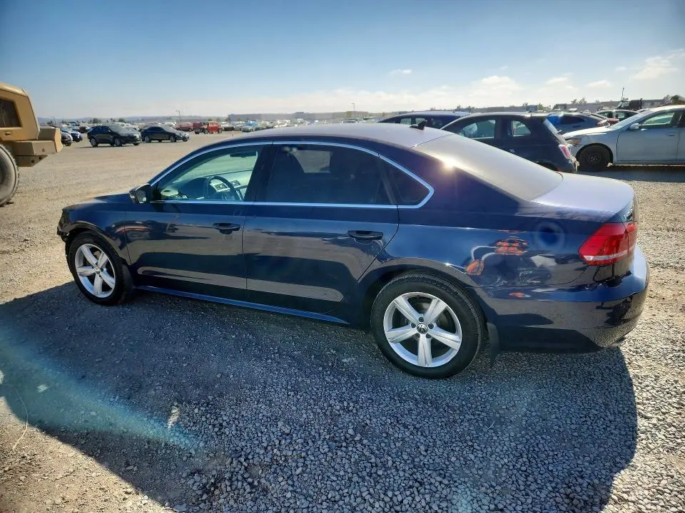2014 VOLKSWAGEN PASSAT SE  