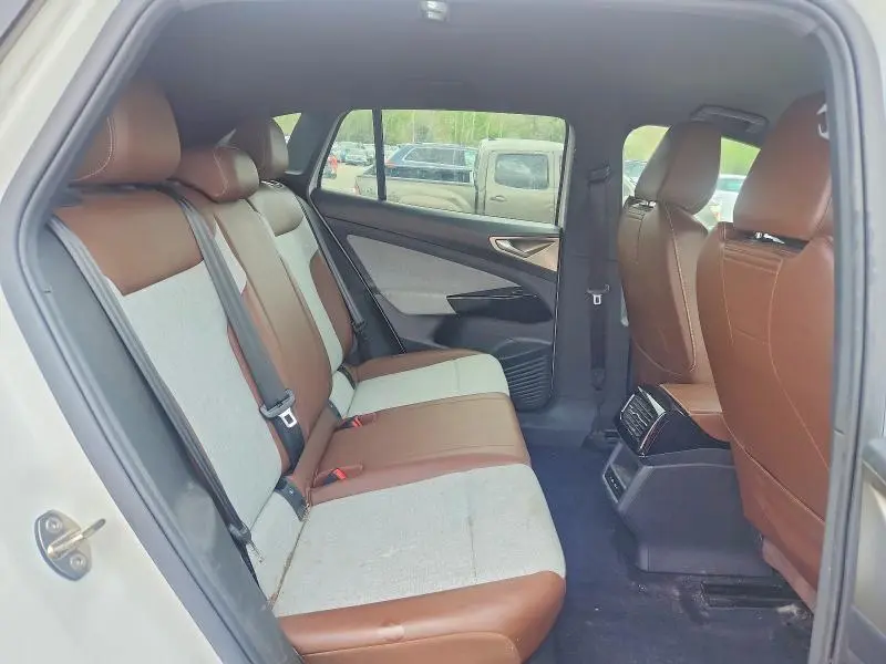 2023 VOLKSWAGEN ID.4 PRO  