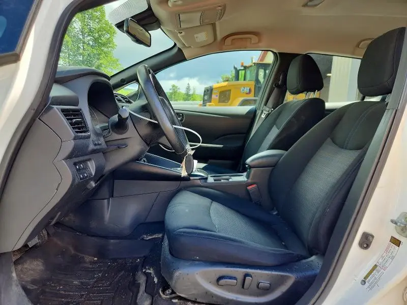 2025 NISSAN LEAF SV PLUS  