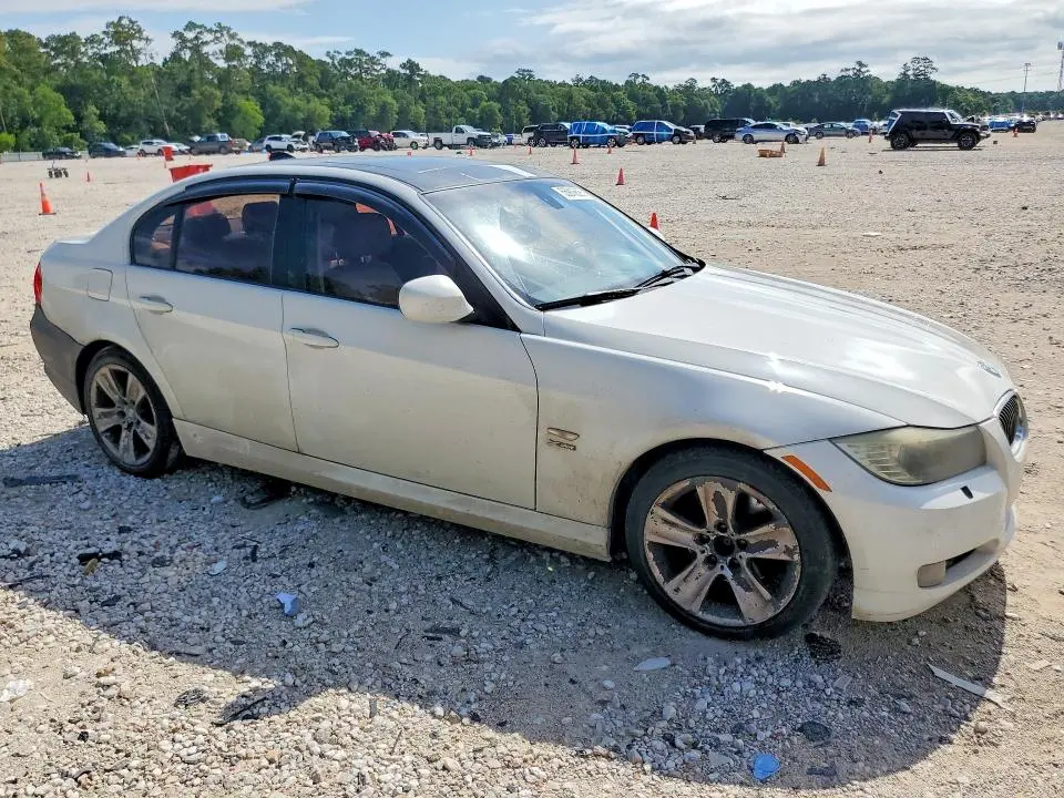 2011 BMW 328 XI  