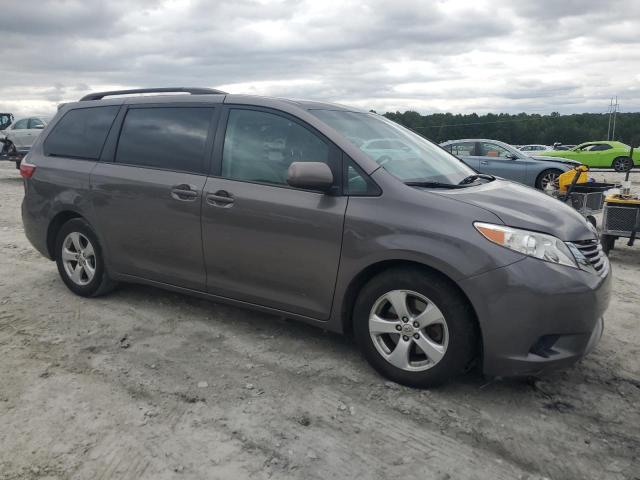 2015 TOYOTA SIENNA LE