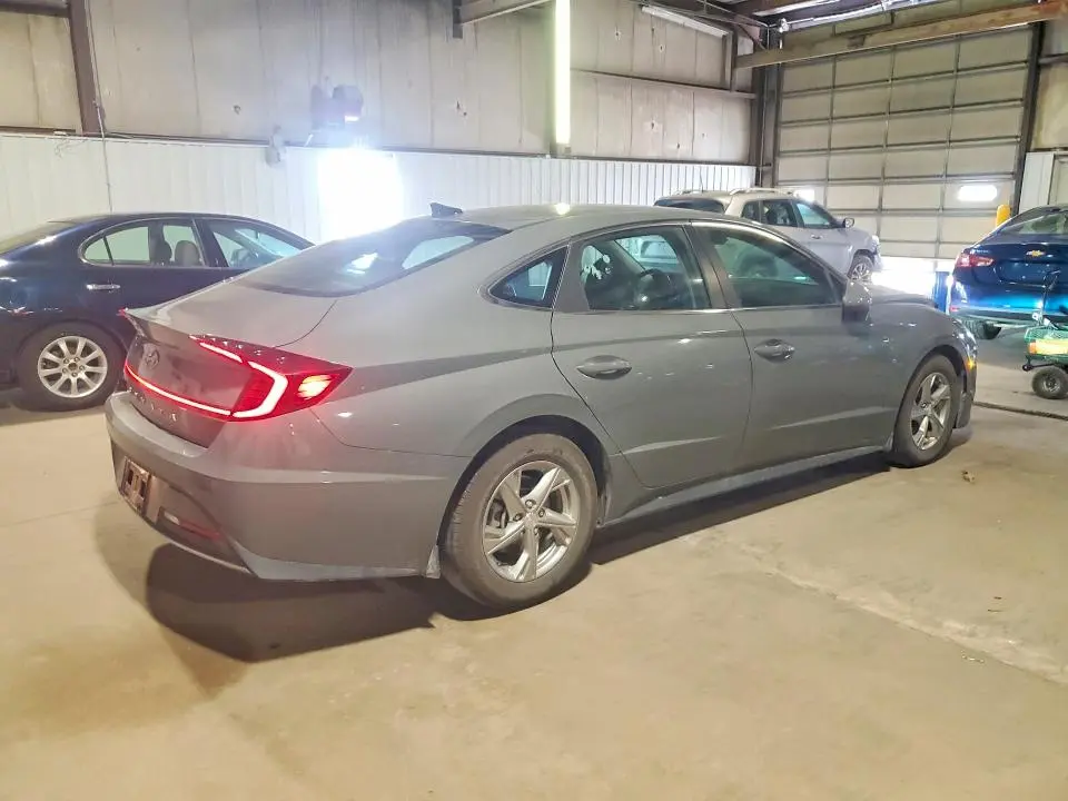 2021 HYUNDAI SONATA SE  