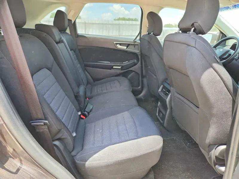 2015 FORD EDGE SE  
