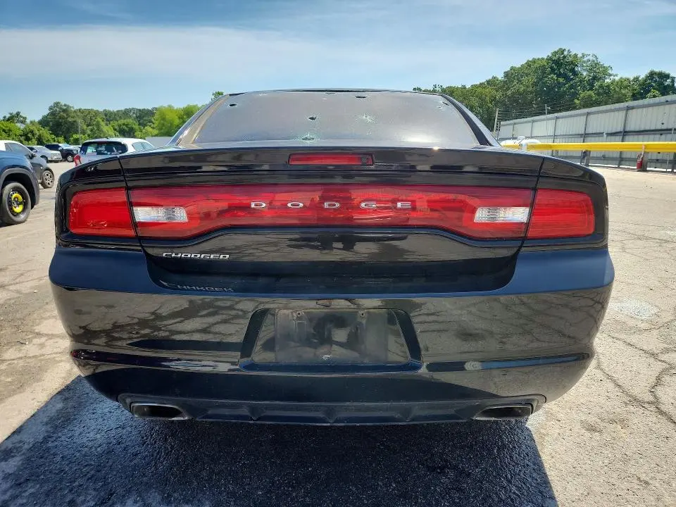 2013 DODGE CHARGER SE  