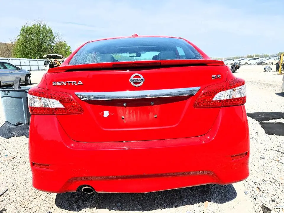 2015 NISSAN SENTRA SR  