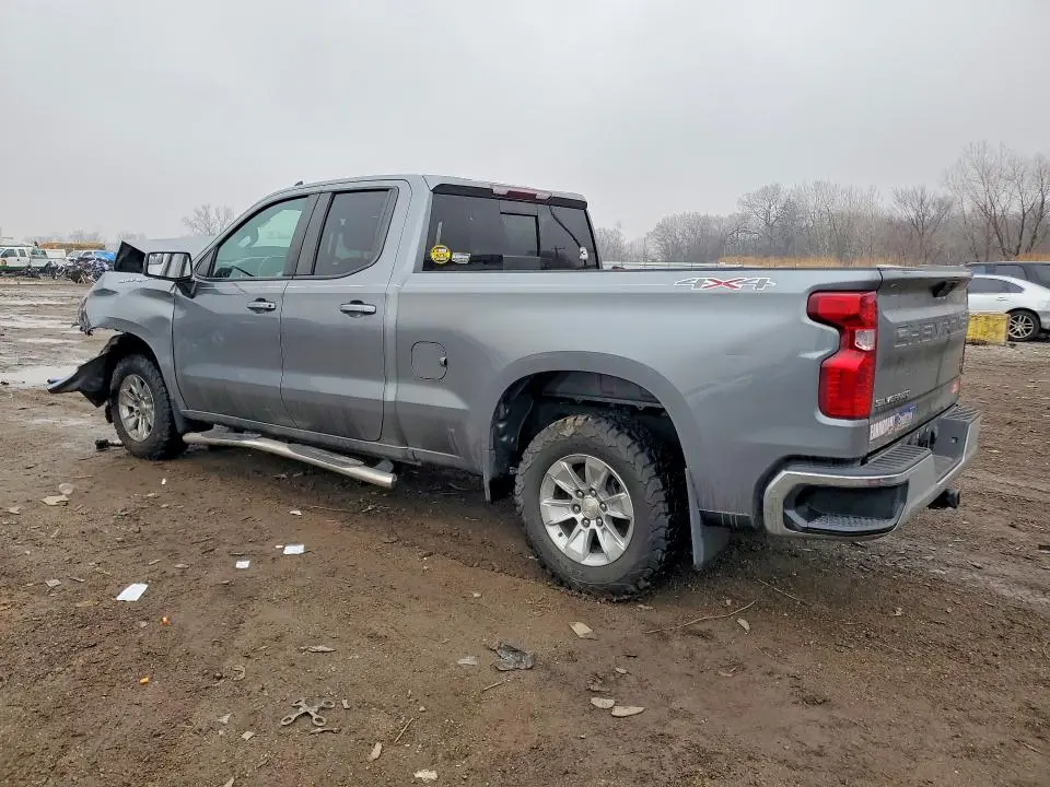 2020 CHEVROLET SILVERADO K1500 LT  