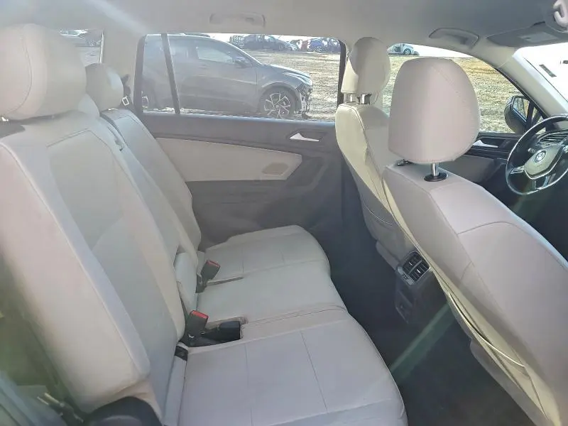 2019 VOLKSWAGEN TIGUAN SE  