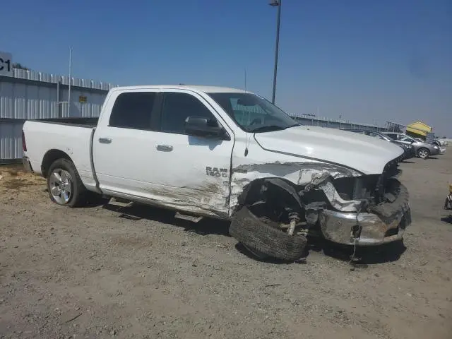 2015 RAM 1500 SLT  