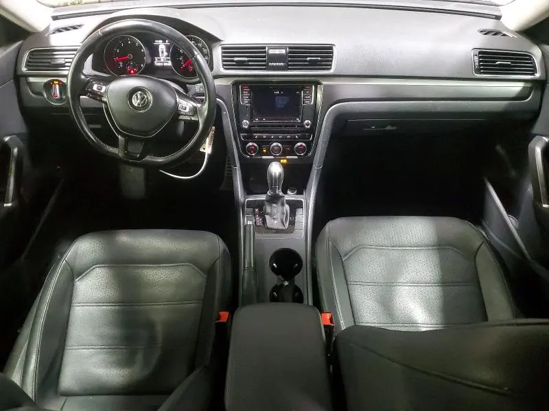 2018 VOLKSWAGEN PASSAT S  