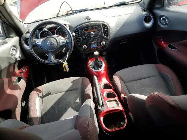 2011 NISSAN JUKE S  