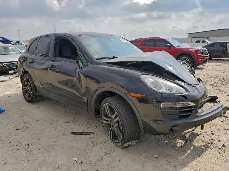 2012 PORSCHE CAYENNE   