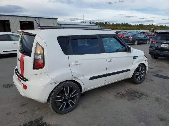2011 KIA SOUL +  