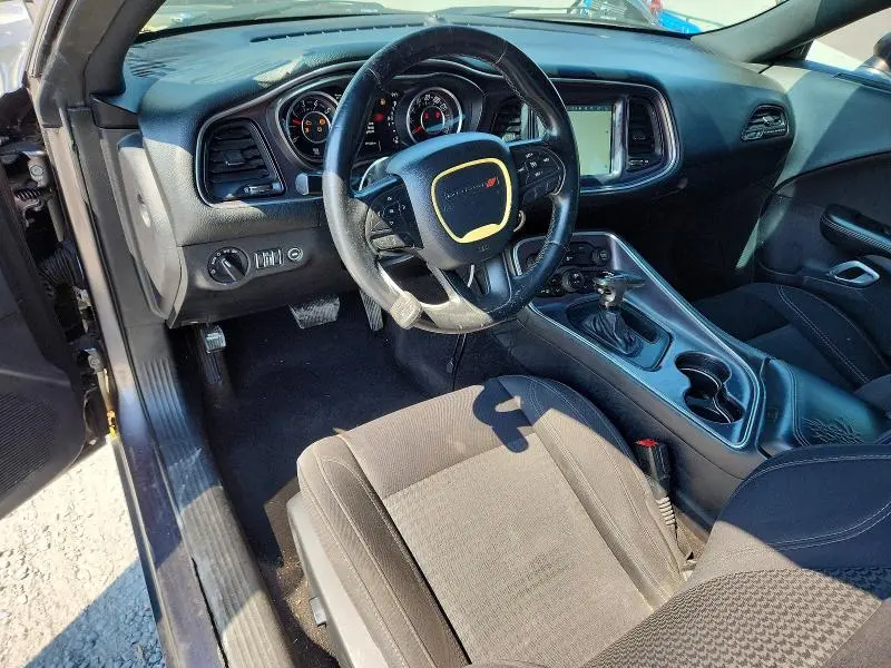 2015 DODGE CHALLENGER SXT  