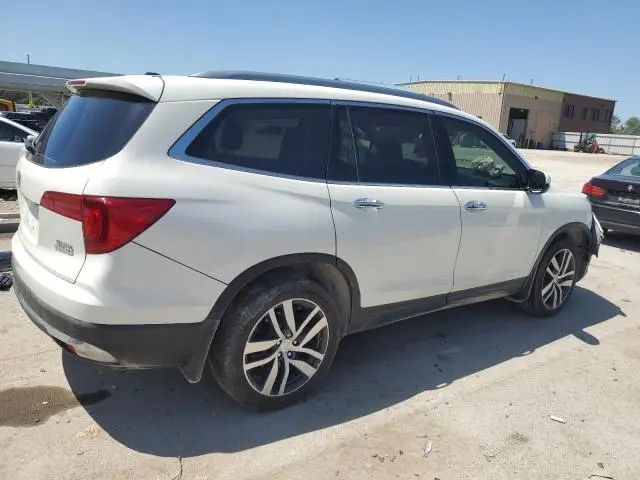 2017 HONDA PILOT ELITE  