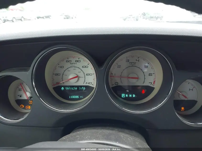 2013 DODGE CHALLENGER SXT