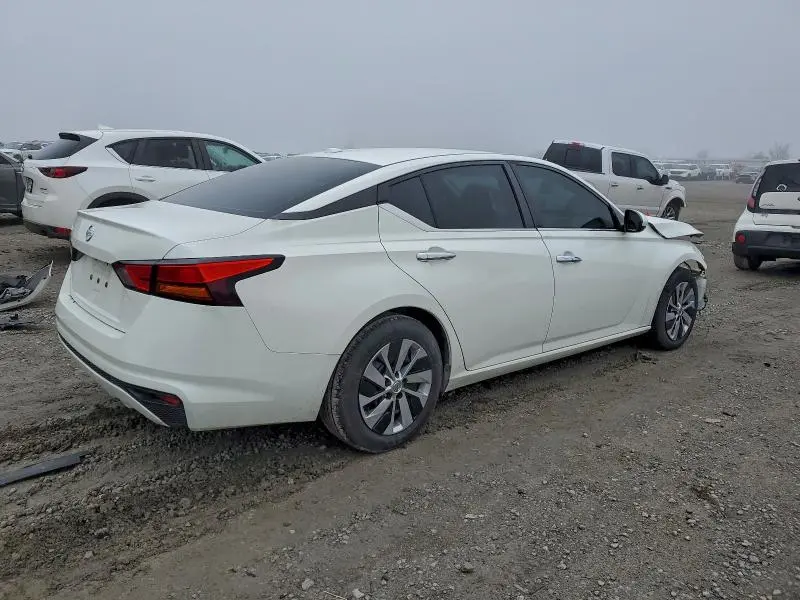 2019 NISSAN ALTIMA S  
