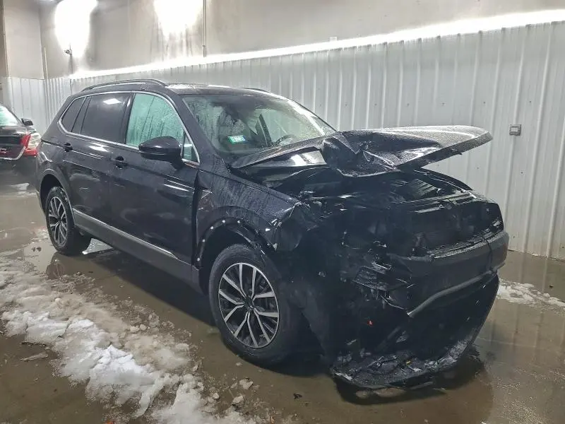 2020 VOLKSWAGEN TIGUAN SE  