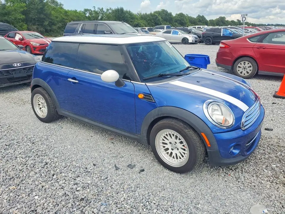 2012 MINI COOPER   
