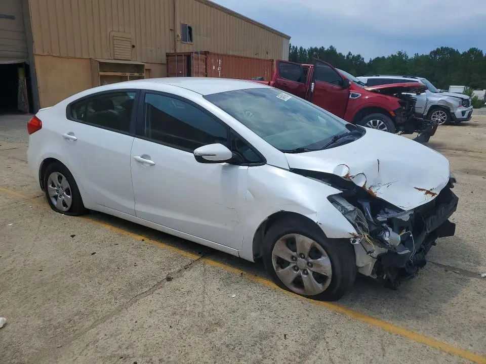 2015 KIA FORTE LX  
