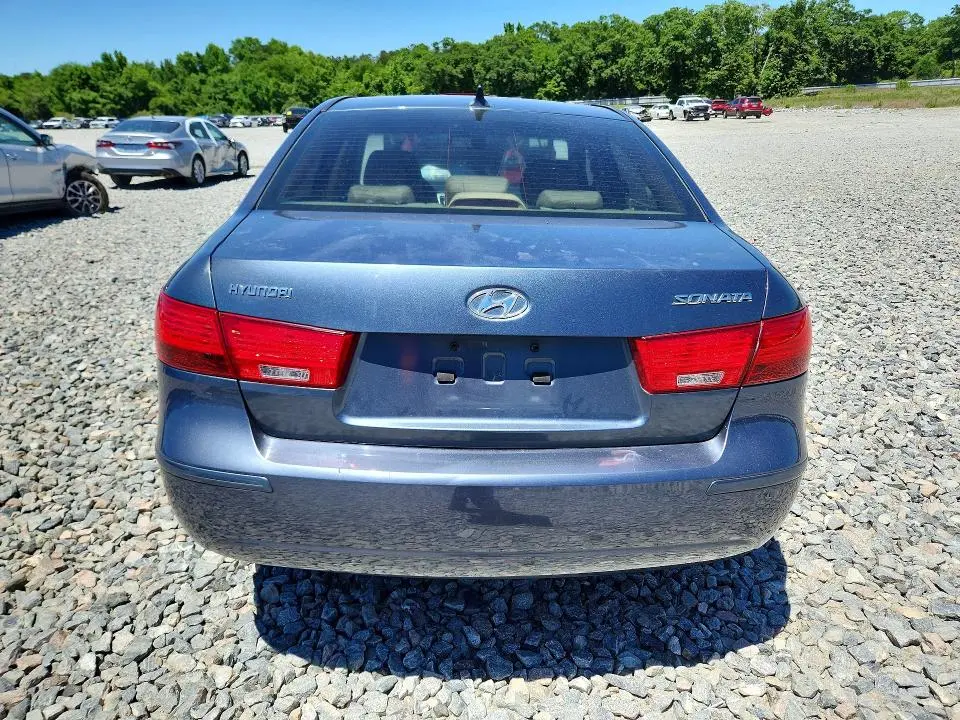 2010 HYUNDAI SONATA GLS  
