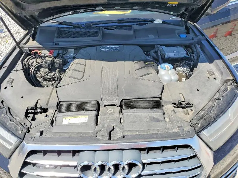 2017 AUDI Q7 PRESTIGE  