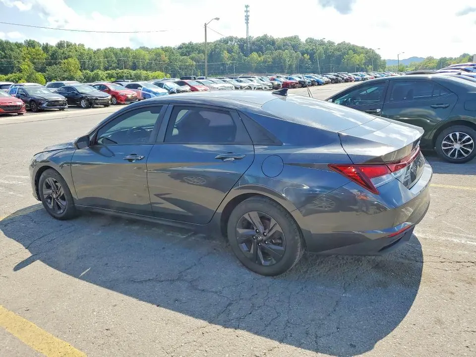 2021 HYUNDAI ELANTRA SEL  