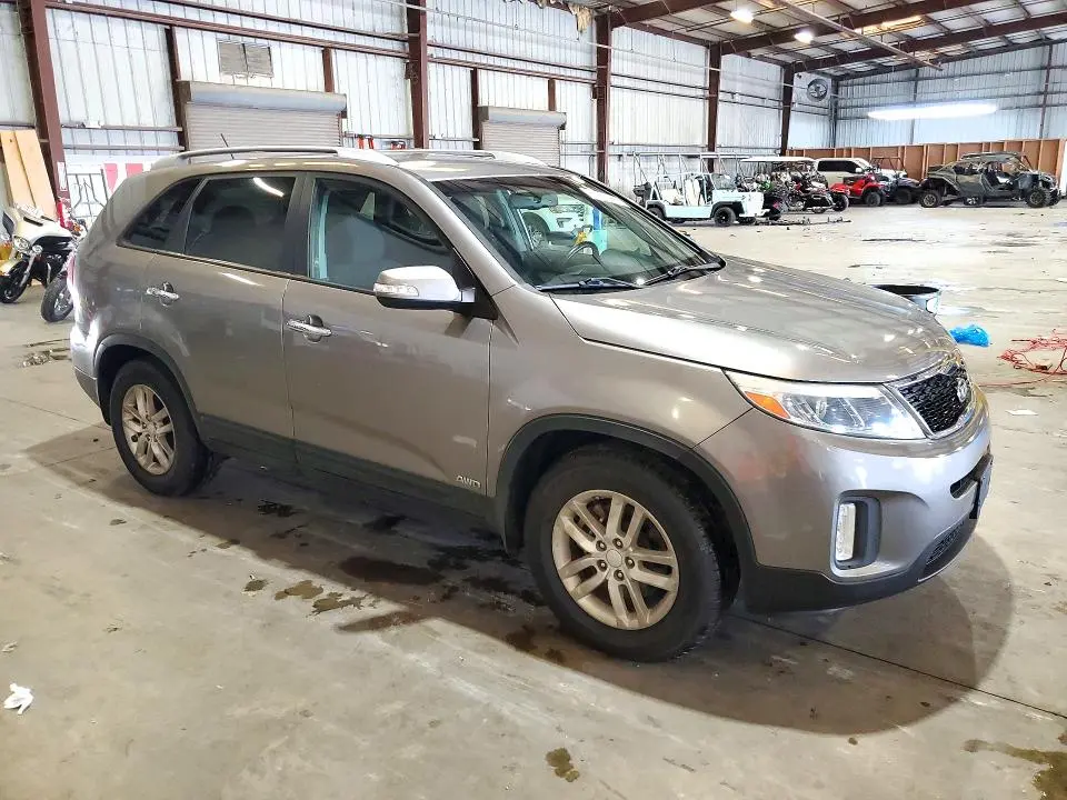 2014 KIA SORENTO LX  
