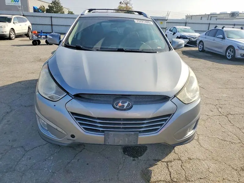 2013 HYUNDAI TUCSON GLS  