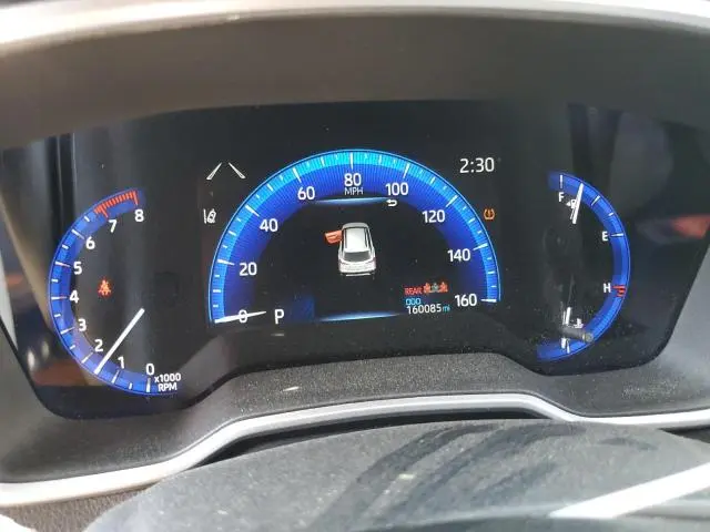 2022 TOYOTA COROLLA CROSS XLE  