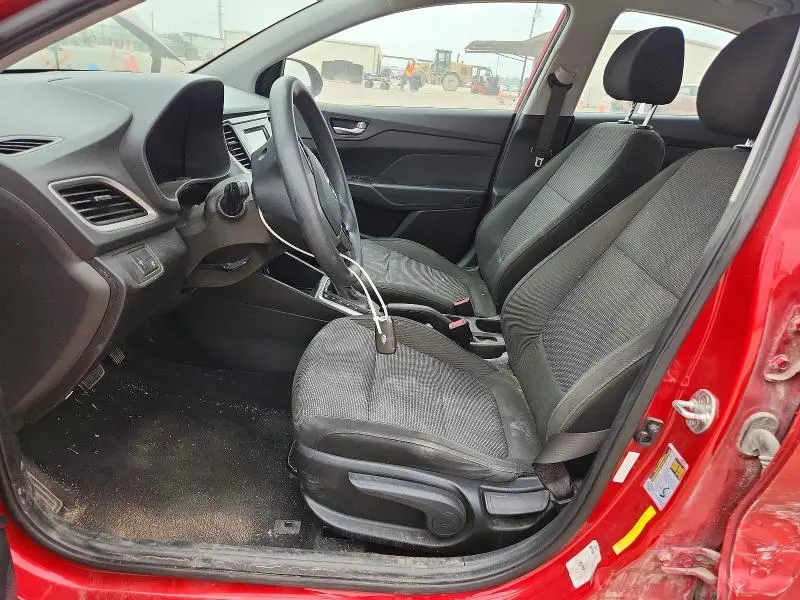 2019 HYUNDAI ACCENT SE  