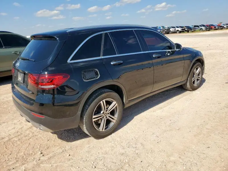 2022 MERCEDES-BENZ GLC 300  
