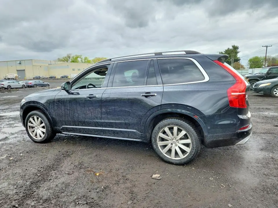 2016 VOLVO XC90 T6  