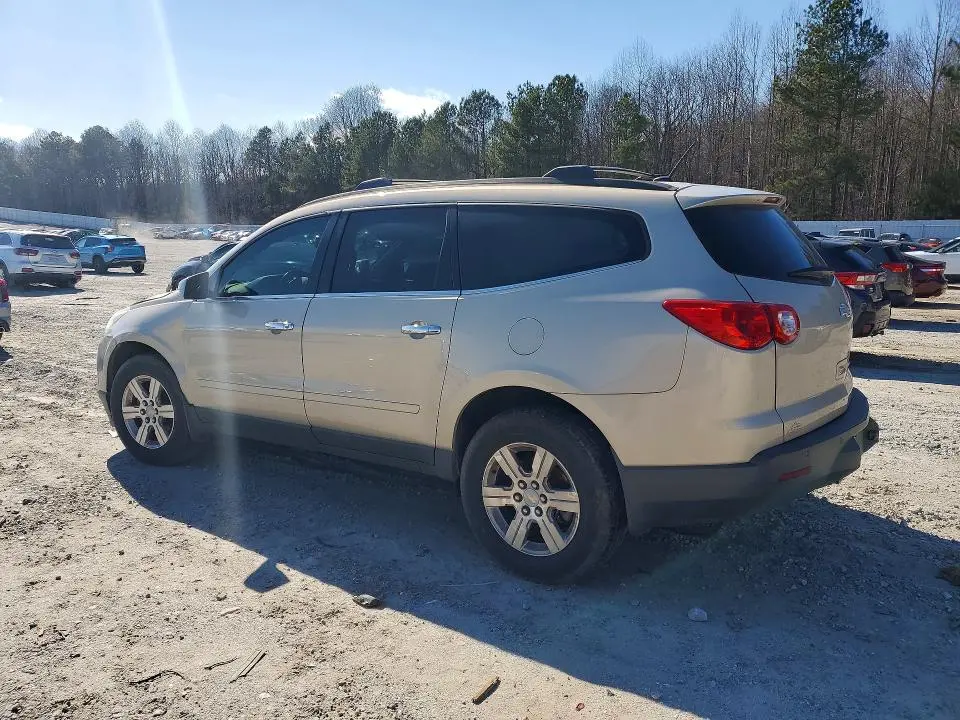 2012 CHEVROLET TRAVERSE LT  