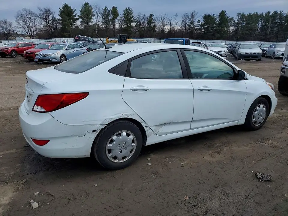 2016 HYUNDAI ACCENT SE  