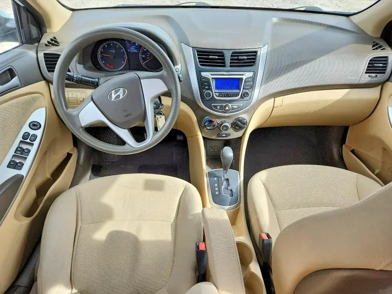 2014 HYUNDAI ACCENT GLS  