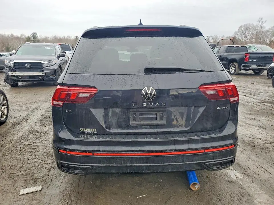 2023 VOLKSWAGEN TIGUAN SE R-LINE BLACK  