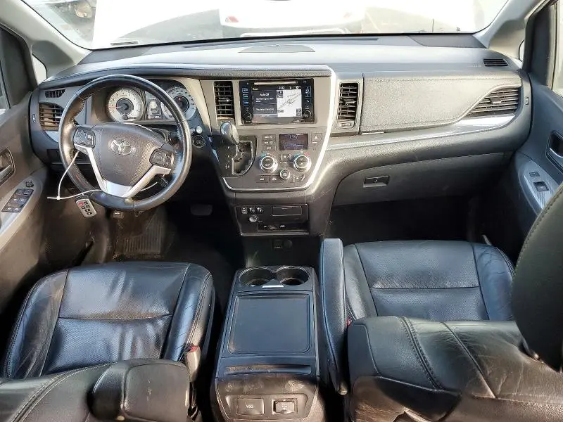 2015 TOYOTA SIENNA SPORT  