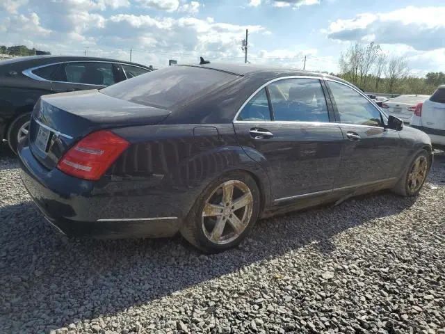 2011 MERCEDES-BENZ S 550  