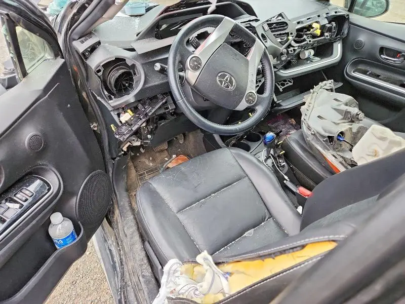 2015 TOYOTA PRIUS C FOUR  