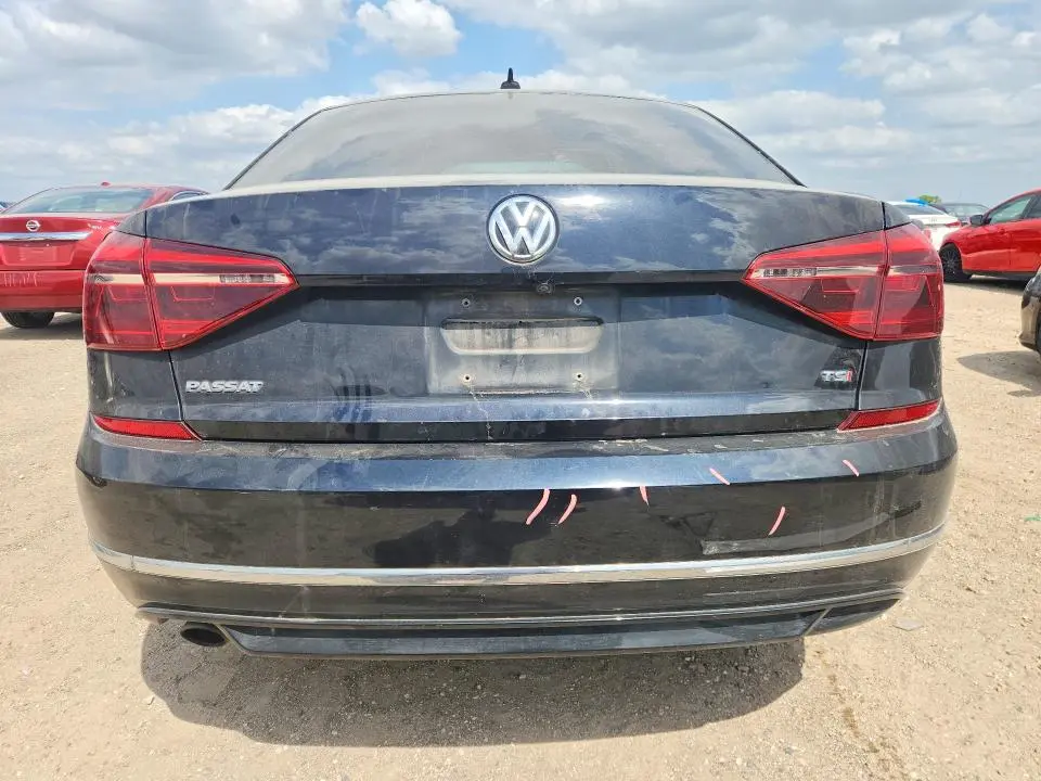 2018 VOLKSWAGEN PASSAT S  