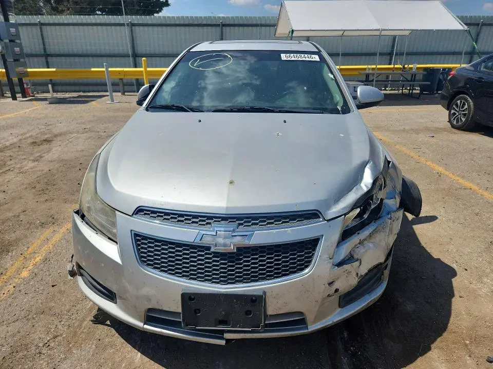 2012 CHEVROLET CRUZE LT  