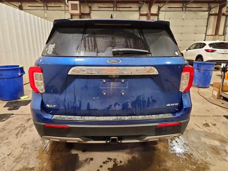 2021 FORD EXPLORER XLT  