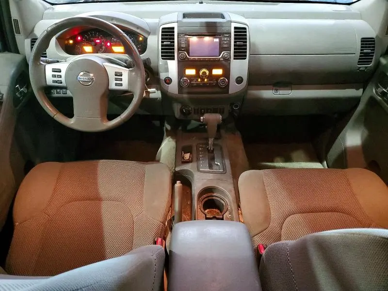 2015 NISSAN FRONTIER S  