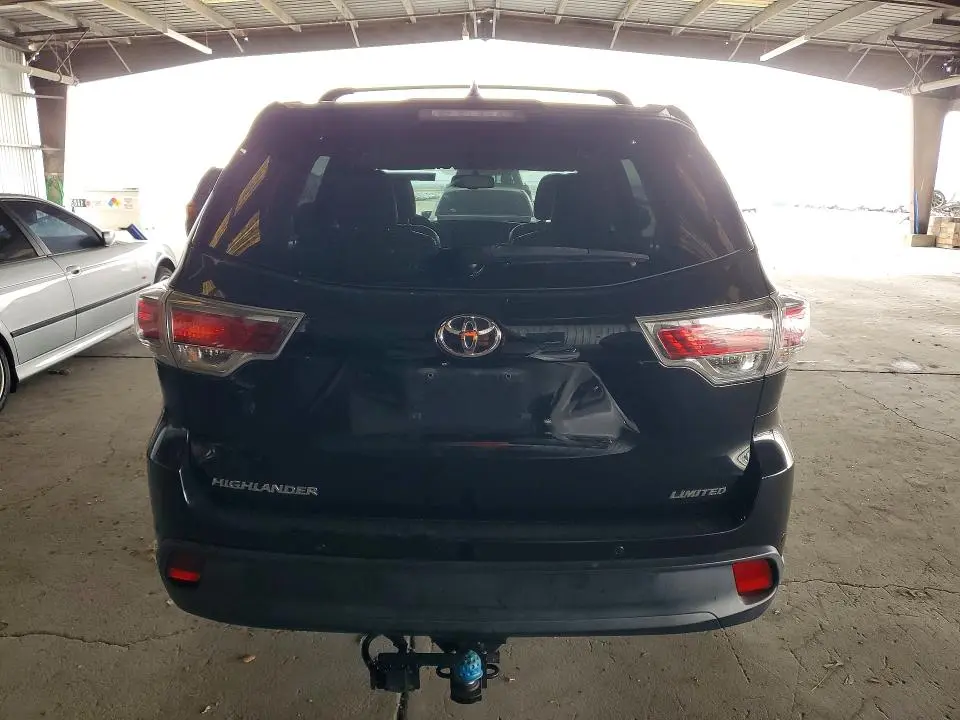 2015 TOYOTA HIGHLANDER LIMITED  