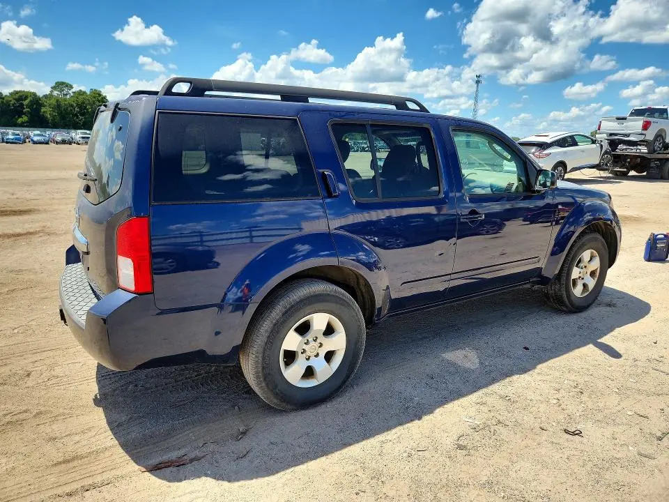 2010 NISSAN PATHFINDER S FE+  
