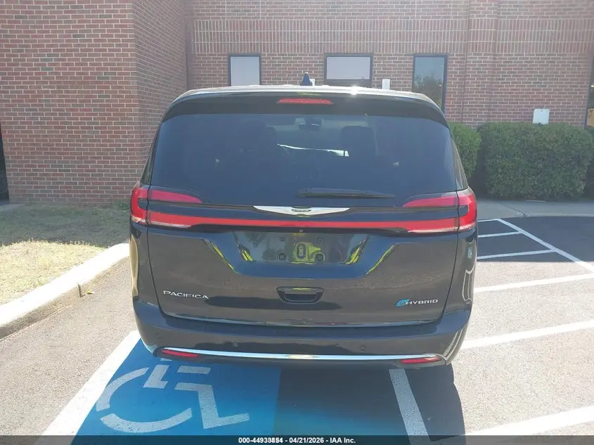 2023 CHRYSLER PACIFICA HYBRID TOURING L