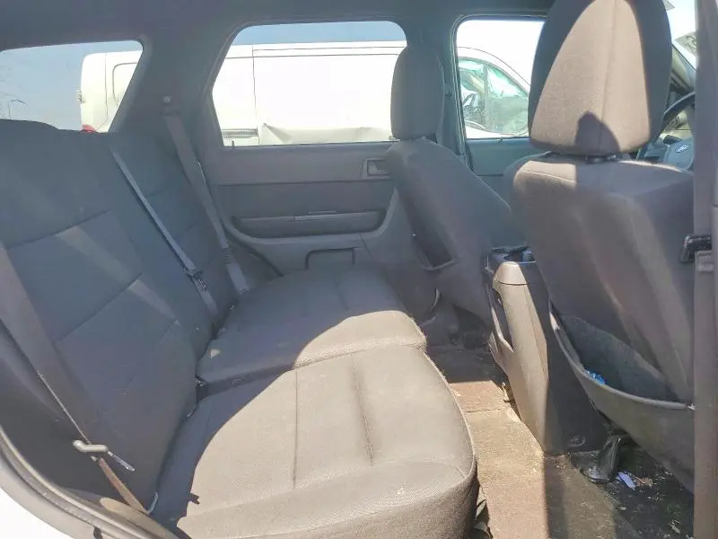 2012 FORD ESCAPE XLT  