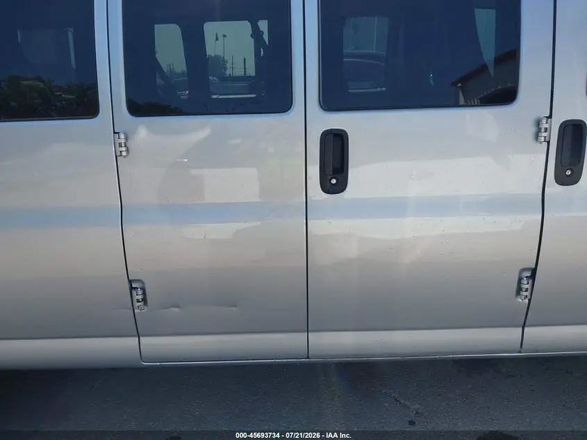 2016 CHEVROLET EXPRESS 3500 LT