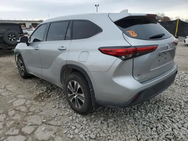 2020 TOYOTA HIGHLANDER XLE  